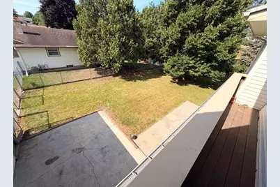 W174N9459  Devon Wood Rd, Menomonee Falls, WI 53051 - Photo 17