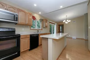 419 Jewel St, Juneau, WI 53039 - Photo 13