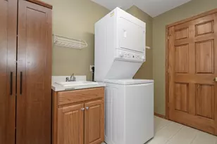 419 Jewel St, Juneau, WI 53039 - Photo 27