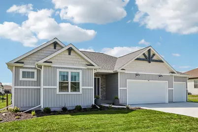 355  Ridgeview Dr, Lake Mills, WI 53551 - Photo 3