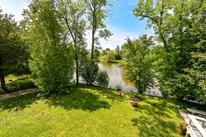 12659 N East Shoreland Dr, Mequon, WI 53092 - Photo 17