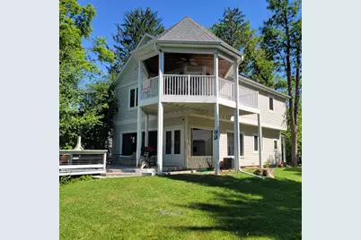 12659 N East Shoreland Dr, Mequon, WI 53092 - Photo 1
