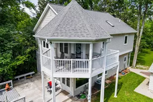 12659 N East Shoreland Dr, Mequon, WI 53092 - Photo 31