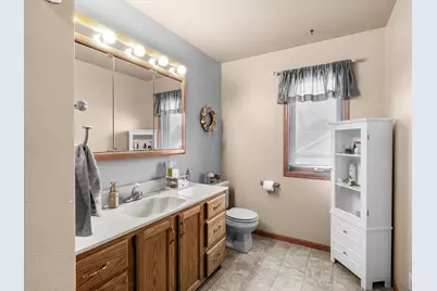 2810  44th St, Two Rivers, WI 54241 - Photo 25