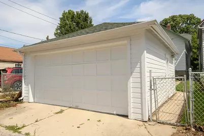 2947 S Lenox St, Milwaukee, WI 53207 - Photo 35