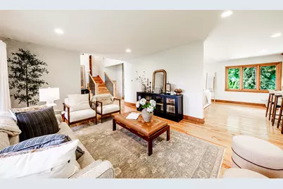 17765  Alta Louise Pkwy, Brookfield, WI 53045 - Photo 11