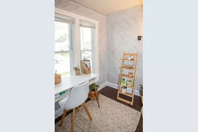 2012 N 20th St, Sheboygan, WI 53081 - Photo 9
