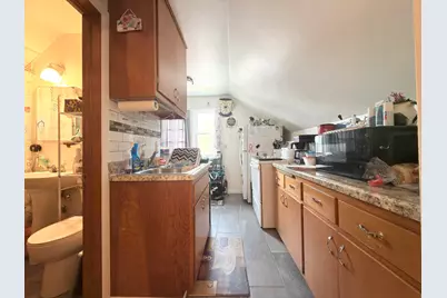 1212  Menomonee Ave, South Milwaukee, WI 53172 - Photo 23