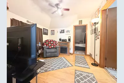 1212  Menomonee Ave, South Milwaukee, WI 53172 - Photo 25