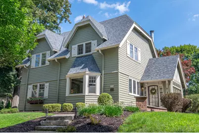 6116  Washington Cir, Wauwatosa, WI 53213 - Photo 1