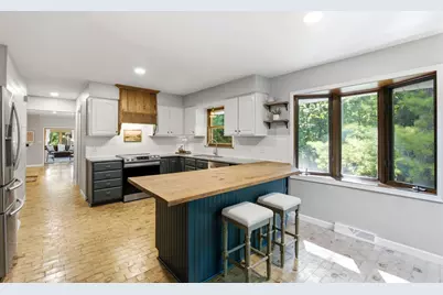 W342S4524  Moraine Hills Dr, Ottawa, WI 53118 - Photo 13