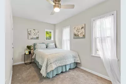 2559 S 84th St, West Allis, WI 53227 - Photo 11