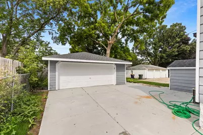 2559 S 84th St, West Allis, WI 53227 - Photo 19
