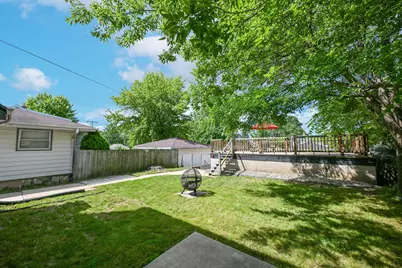 4551 S 50th St, Greenfield, WI 53220 - Photo 21