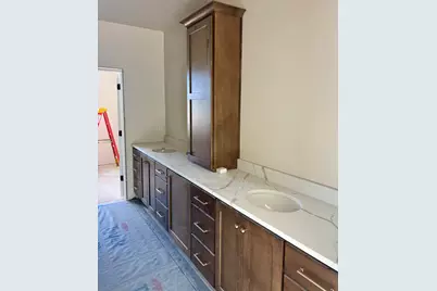 338  Mosie Ct, Manitowoc, WI 54220 - Photo 7