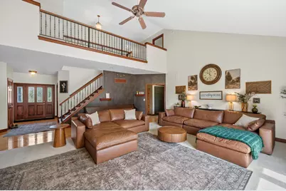 165  Chelsea Ln, Racine, WI 53182 - Photo 17