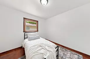 8722 N 52nd St, Brown Deer, WI 53223 - Photo 15
