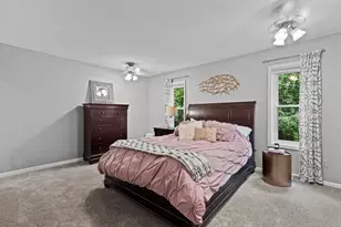 717 St Johns Dr, Delafield, WI 53018 - Photo 21