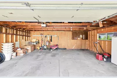 3763 S 20th Pl, Milwaukee, WI 53221 - Photo 41