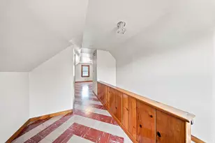 3763 S 20th Pl, Milwaukee, WI 53221 - Photo 23