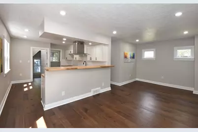 5527 N 34th St, Milwaukee, WI 53209 - Photo 7