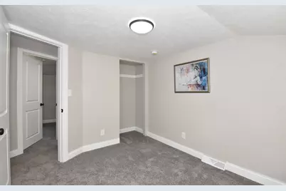 5527 N 34th St, Milwaukee, WI 53209 - Photo 21