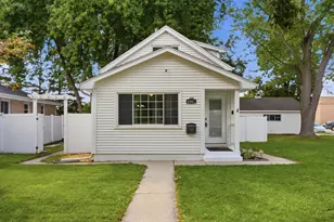 6001 S Lake Dr, Cudahy, WI 53110 - Photo 1