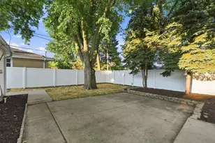 6001 S Lake Dr, Cudahy, WI 53110 - Photo 25