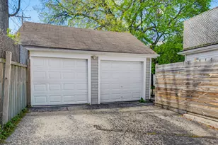 1219 N 85th St, Wauwatosa, WI 53226 - Photo 33