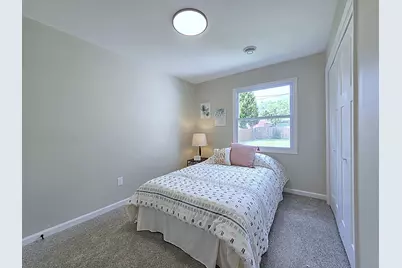 6538 W Euclid Ave, Milwaukee, WI 53219 - Photo 21