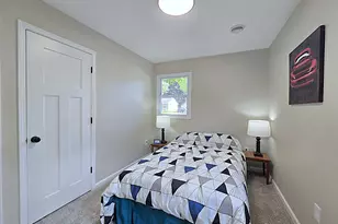 6538 W Euclid Ave, Milwaukee, WI 53219 - Photo 23