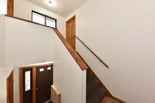 5680 N 91st St, Milwaukee, WI 53225 - Photo 9