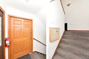 5710 N 91st St, Milwaukee, WI 53225 - Photo 5