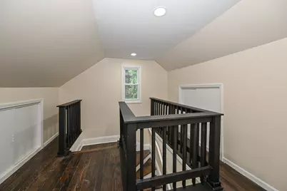 7939  Hillcrest Dr, Wauwatosa, WI 53213 - Photo 21