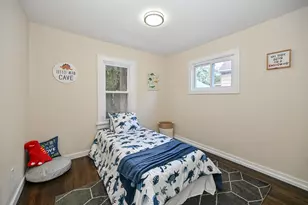 7939 Hillcrest Dr, Wauwatosa, WI 53213 - Photo 19