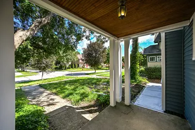 7939  Hillcrest Dr, Wauwatosa, WI 53213 - Photo 3