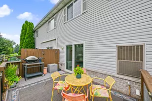 3484 W Sycamore St, Franklin, WI 53132 - Photo 25