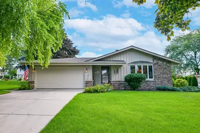 1956  Keith Ln, Grafton, WI 53024 - Photo 37