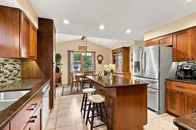 4589  Hunters Glen Dr, Sheboygan, WI 53083 - Photo 3