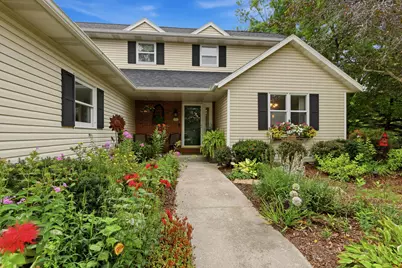 4589  Hunters Glen Dr, Sheboygan, WI 53083 - Photo 41