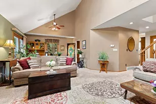 4589 Hunters Glen Dr, Sheboygan, WI 53083 - Photo 11