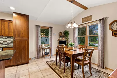 4589  Hunters Glen Dr, Sheboygan, WI 53083 - Photo 5