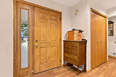 4589  Hunters Glen Dr, Sheboygan, WI 53083 - Photo 9