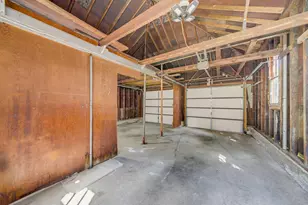 3416 S Quincy Ave, Milwaukee, WI 53207 - Photo 29