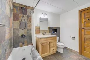 3416 S Quincy Ave, Milwaukee, WI 53207 - Photo 11