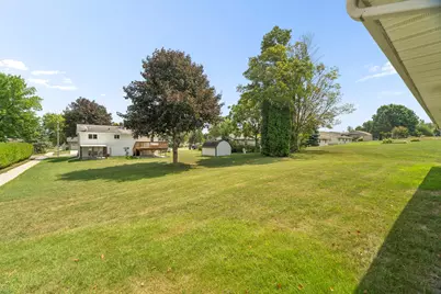 1518  Mason St, New Holstein, WI 53061 - Photo 25