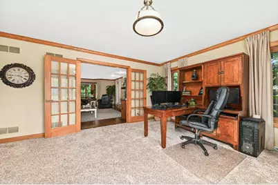 W168N10307  Wildrose Ln, Germantown, WI 53022 - Photo 7