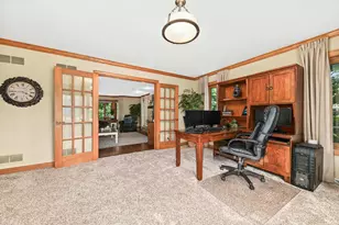 W168N10307 Wildrose Ln, Germantown, WI 53022 - Photo 7