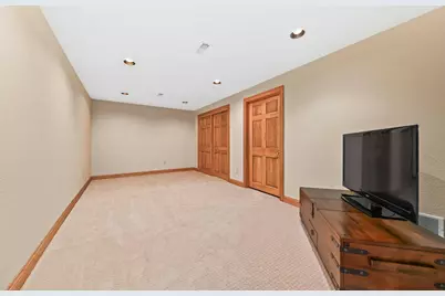 W168N10307  Wildrose Ln, Germantown, WI 53022 - Photo 29