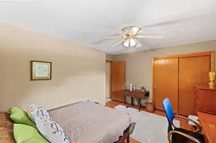 904 Lynne Ct, Waukesha, WI 53186 - Photo 35